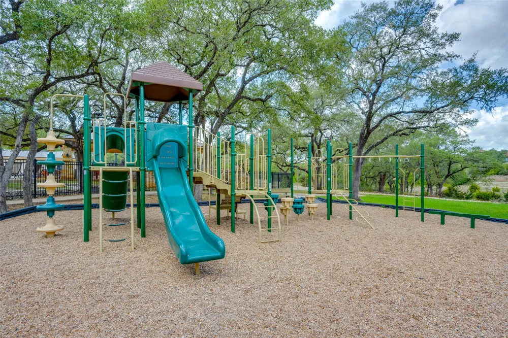 328 Valley Landing New Braunfels, TX 78132