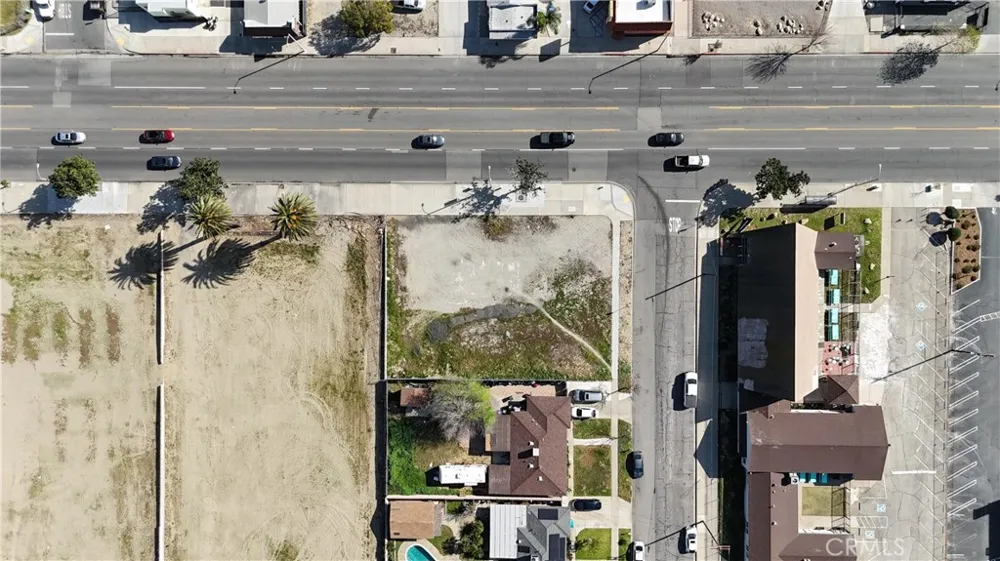 9098 Sierra Fontana, CA 92335