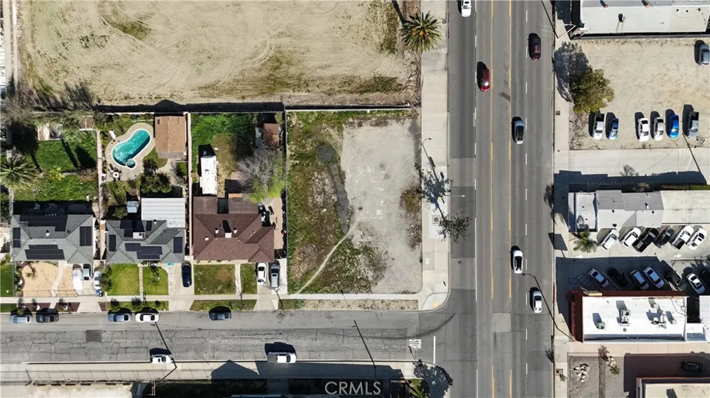 9098 Sierra Fontana, CA 92335