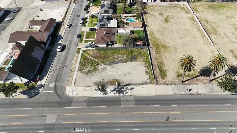 9098 Sierra Fontana, CA 92335