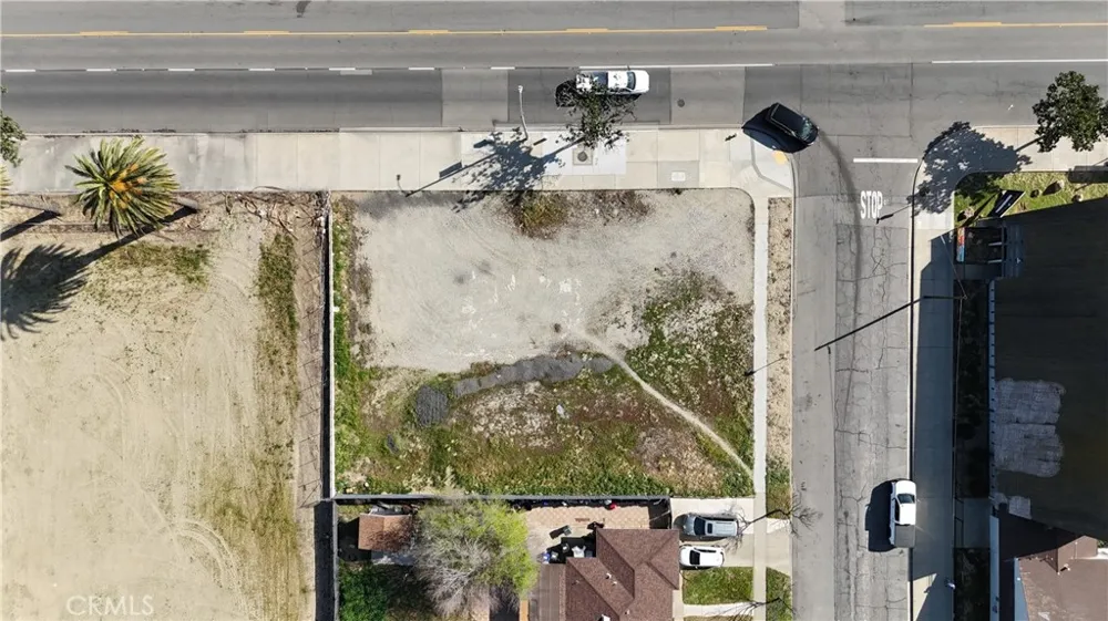 9098 Sierra Fontana, CA 92335