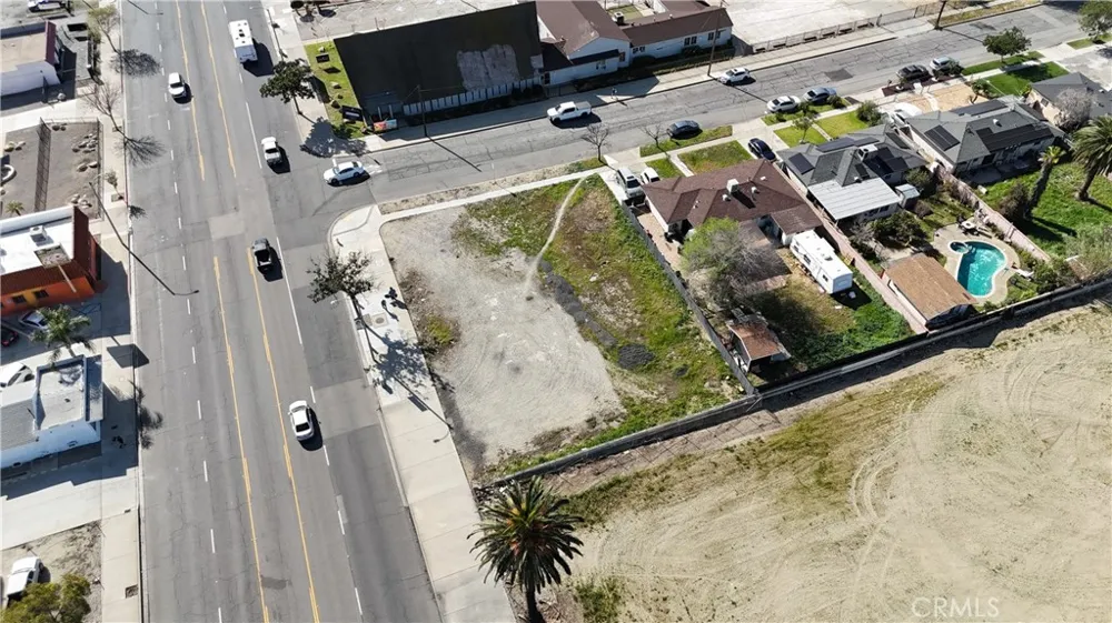 9098 Sierra Fontana, CA 92335