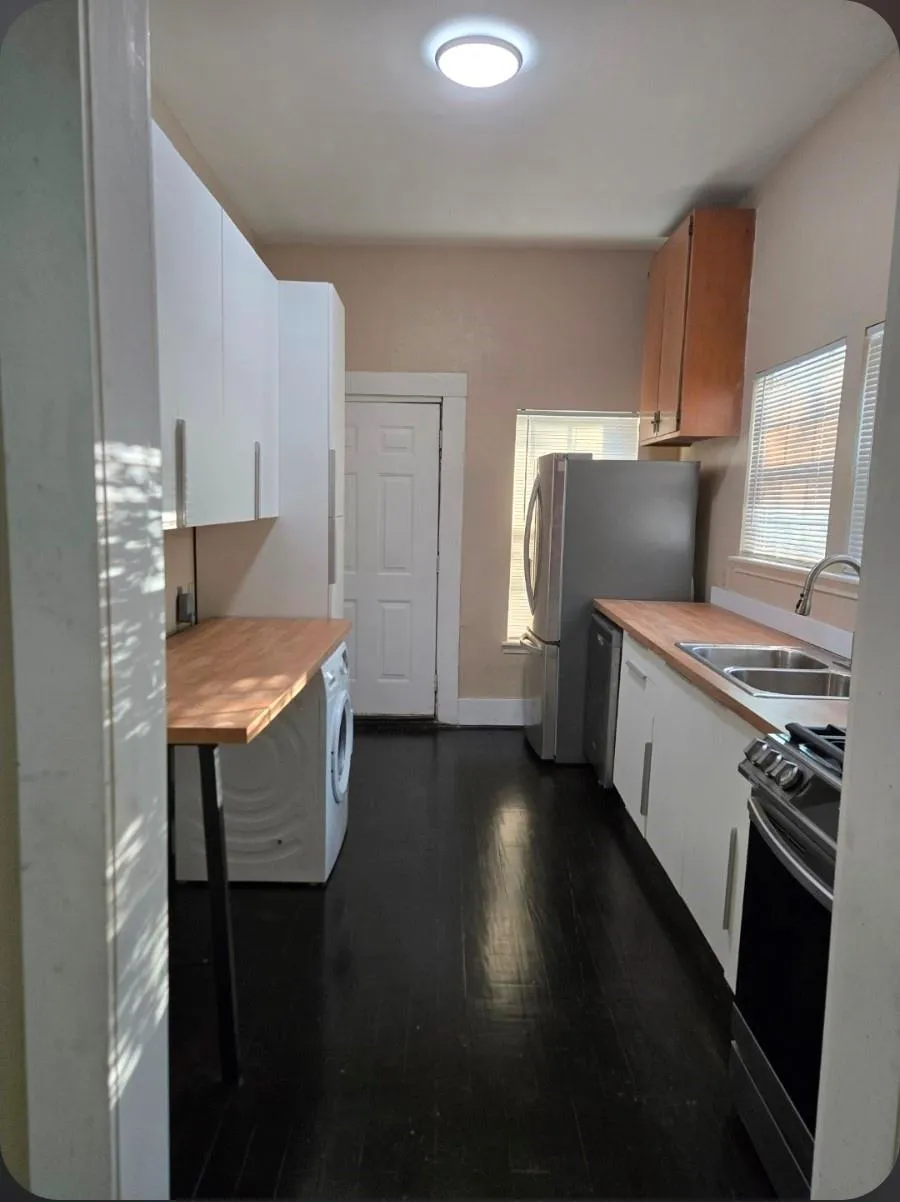 3106 Stonewall Street