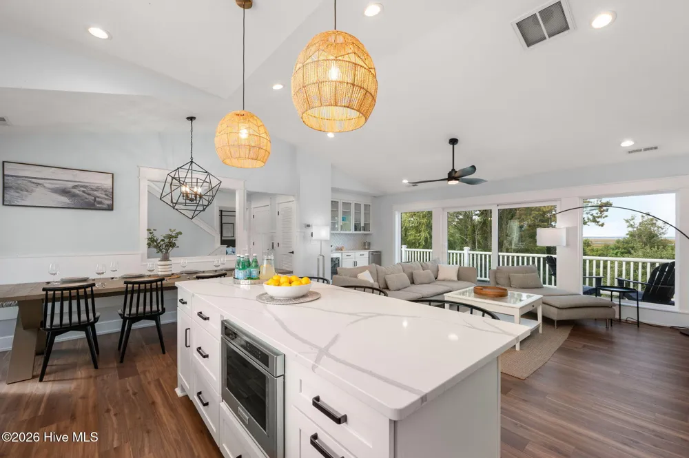 768 Hunt Club Drive Corolla, NC 27927