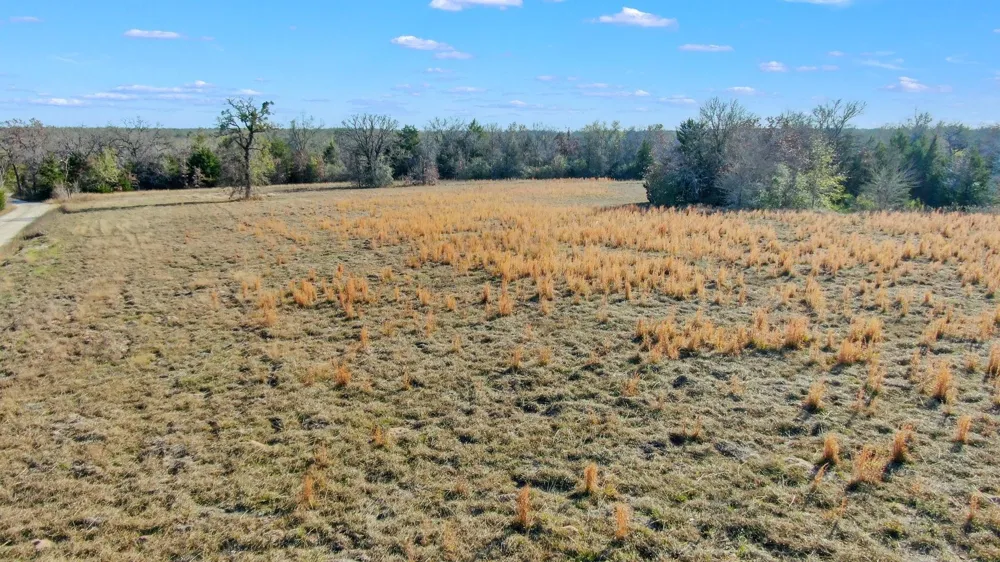 Private Road 2016 Road Caldwell, TX 77836