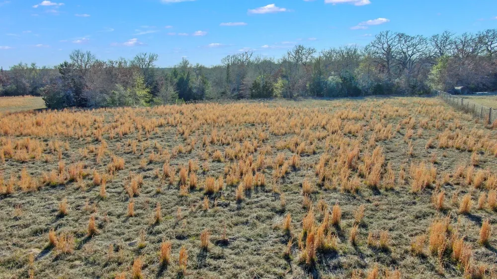 Private Road 2016 Road Caldwell, TX 77836