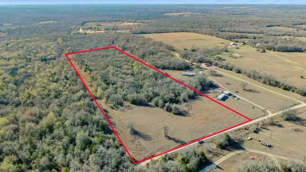 Private Road 2016 Road Caldwell, TX 77836