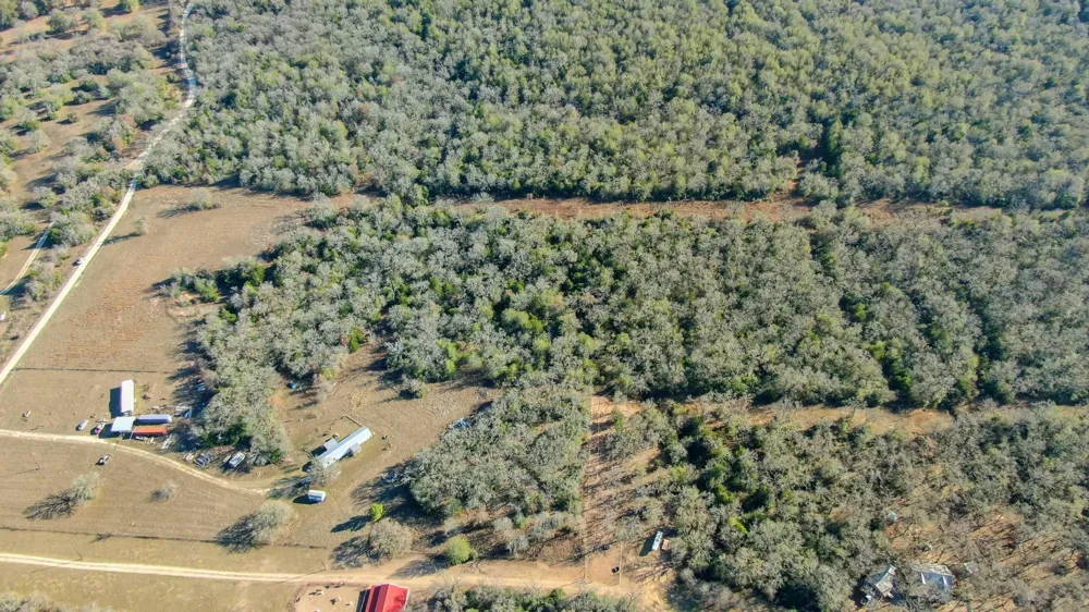 Private Road 2016 Road Caldwell, TX 77836