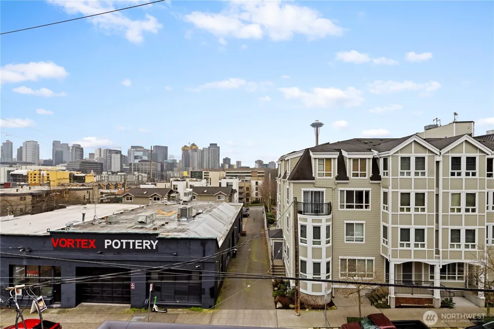 500 Aloha Street #308