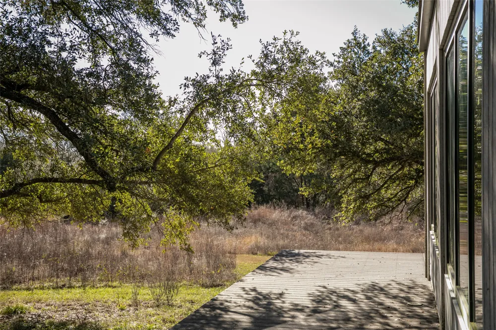 11107 Mt Falls School Road Washington, TX 77880