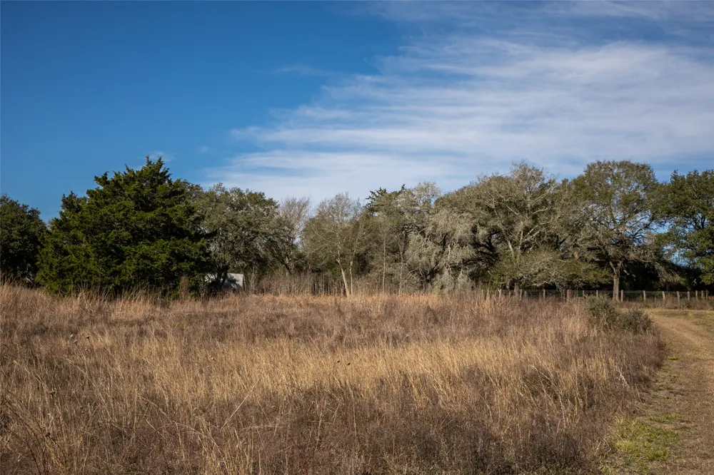 11107 Mt Falls School Road Washington, TX 77880