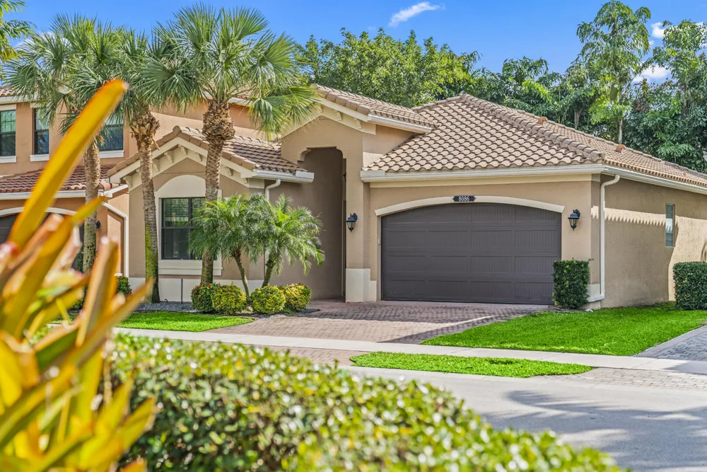 8086 Rainforest Jasper Lane