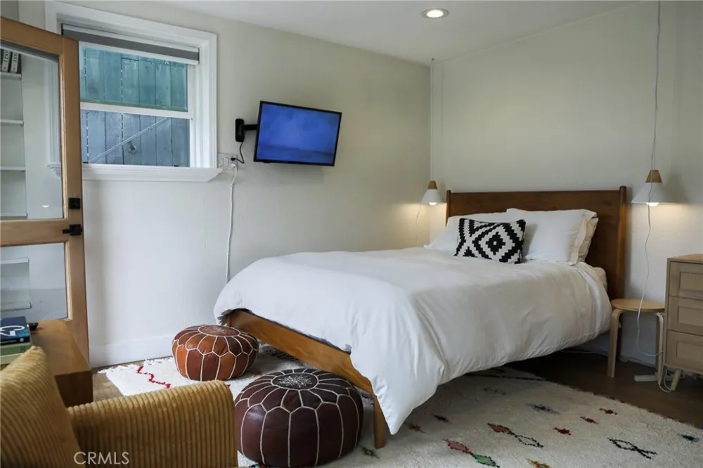 160 Avenida Florencia #B San Clemente, CA 92672