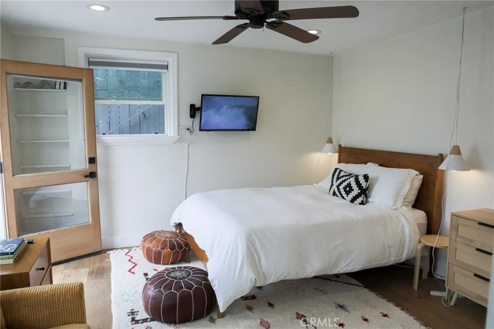 160 Avenida Florencia #B San Clemente, CA 92672