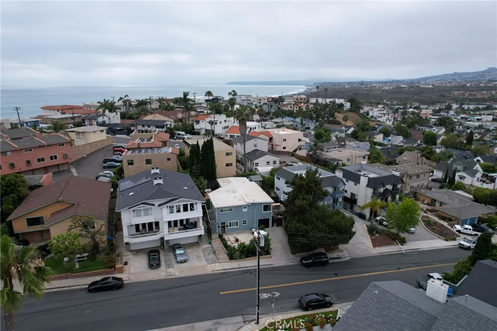160 Avenida Florencia #B San Clemente, CA 92672