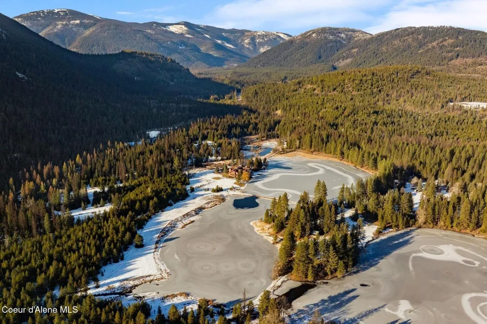 533739 Hwy 95 - 75 & 95 Acres Bonners Ferry, ID 83805