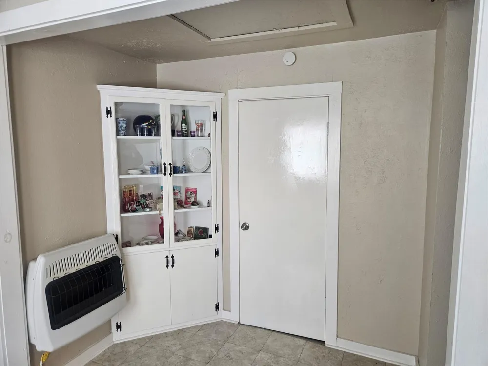 710 Milam Avenue Eagle Lake, TX 77434