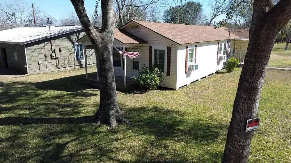 710 Milam Avenue Eagle Lake, TX 77434