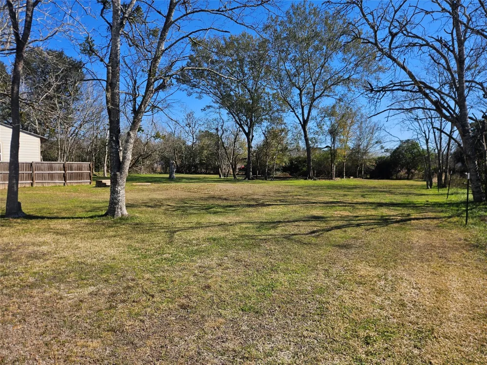 710 Milam Avenue Eagle Lake, TX 77434