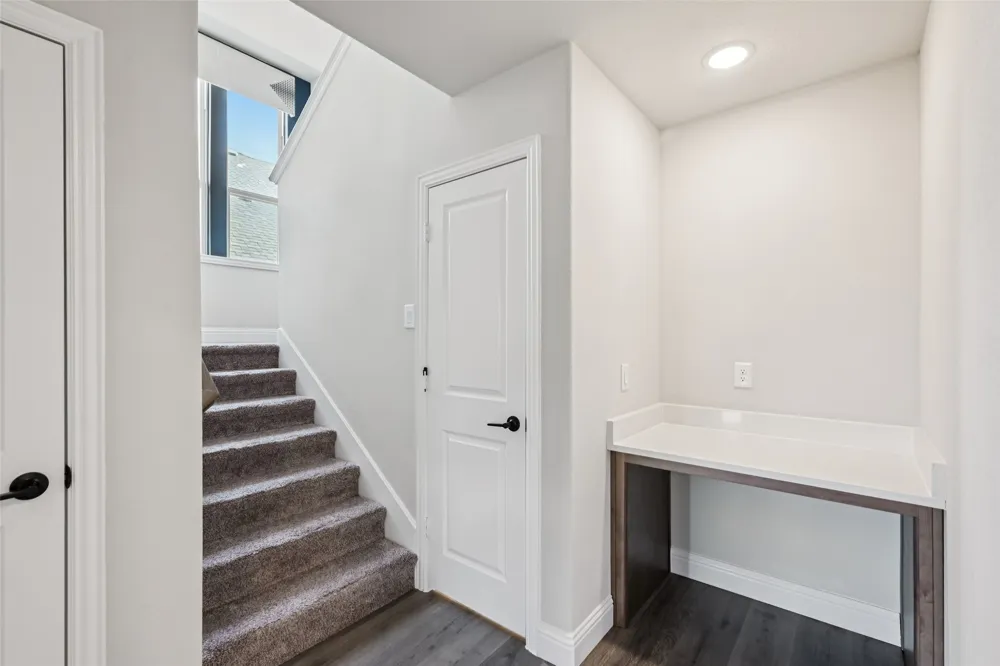 121 Emperor Oak Court Balch Springs, TX 75181