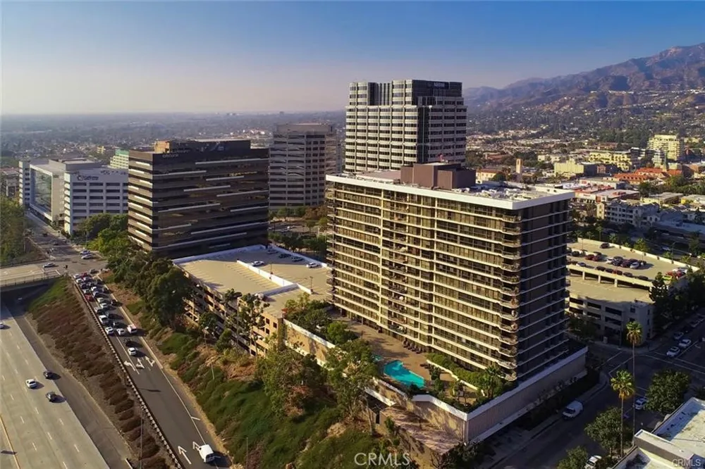 222 Monterey Road #104 Glendale, CA 91206