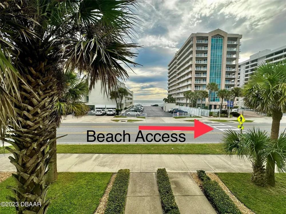 3733 CARDINAL BOULEVARD #2 Daytona Beach, FL 32118