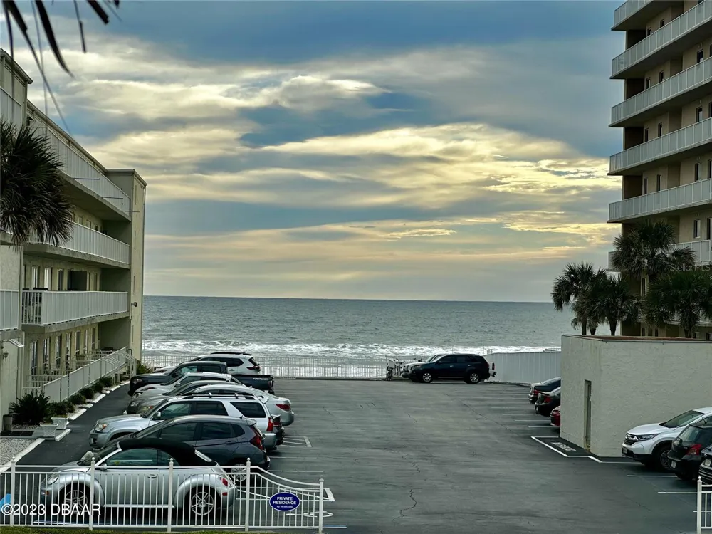 3733 CARDINAL BOULEVARD #2 Daytona Beach, FL 32118