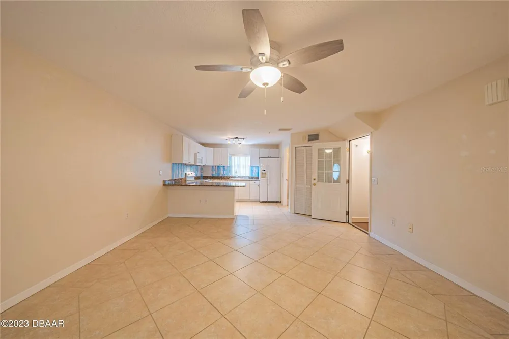 3733 CARDINAL BOULEVARD #2 Daytona Beach, FL 32118