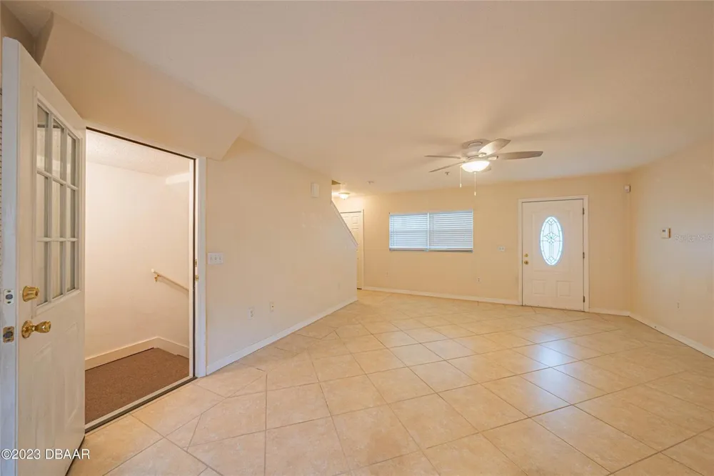 3733 CARDINAL BOULEVARD #2 Daytona Beach, FL 32118