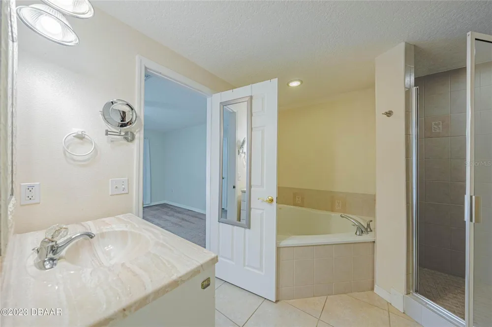 3733 CARDINAL BOULEVARD #2 Daytona Beach, FL 32118