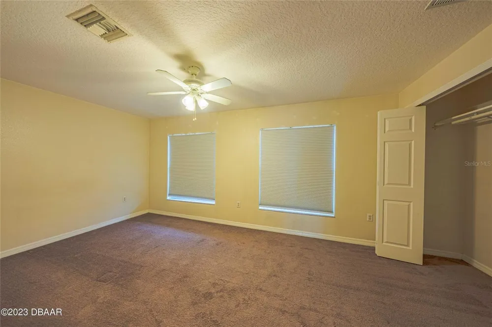 3733 CARDINAL BOULEVARD #2 Daytona Beach, FL 32118