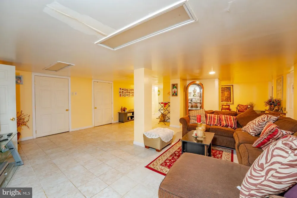 6529 DELILAH ROAD Egg Harbor, NJ 08234