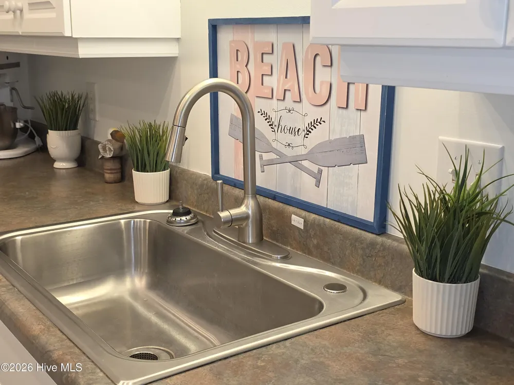 100 Lighthouse Lane #D3 Cedar Point, NC 28584