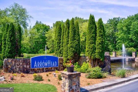 278 Lakewood DR