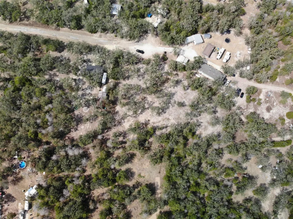 211 Forest Oak Drive Somerville, TX 77879