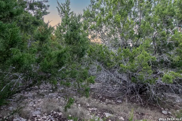 197 NW Hills Dr Kerrville, TX 78028
