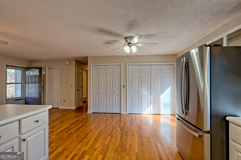 170 White ST Dillard, GA 30537