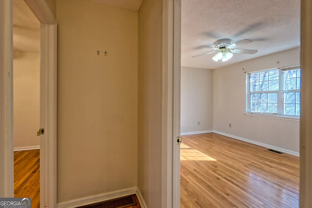 170 White ST Dillard, GA 30537