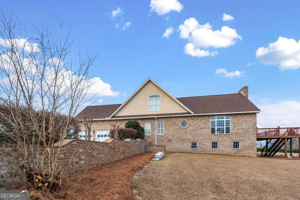 42 Claxton RD Hazlehurst, GA 31539