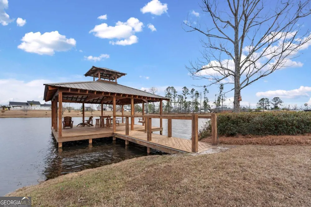 42 Claxton RD Hazlehurst, GA 31539