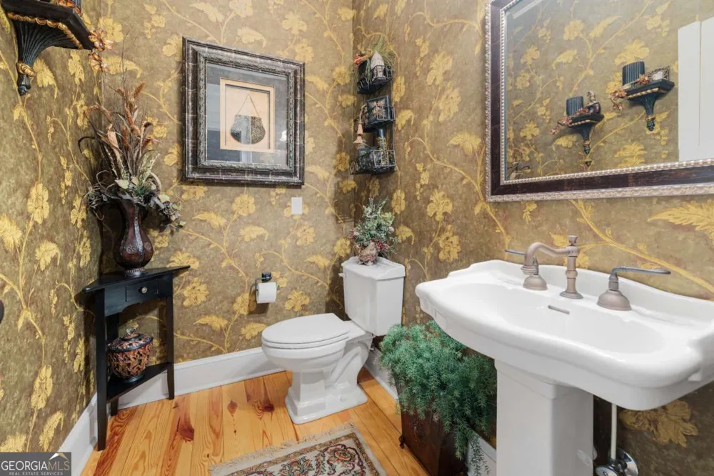 42 Claxton RD Hazlehurst, GA 31539