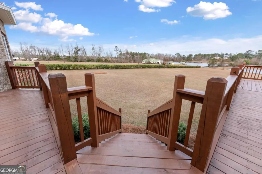 42 Claxton RD Hazlehurst, GA 31539