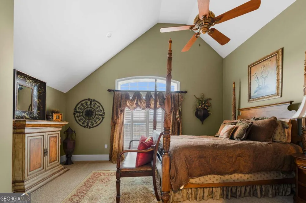 42 Claxton RD Hazlehurst, GA 31539