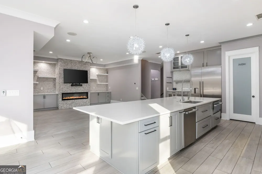 2804 Skyland DR NE Brookhaven, GA 30341