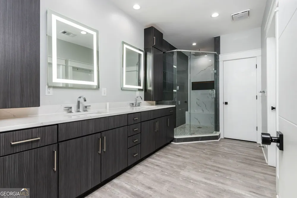 2804 Skyland DR NE Brookhaven, GA 30341