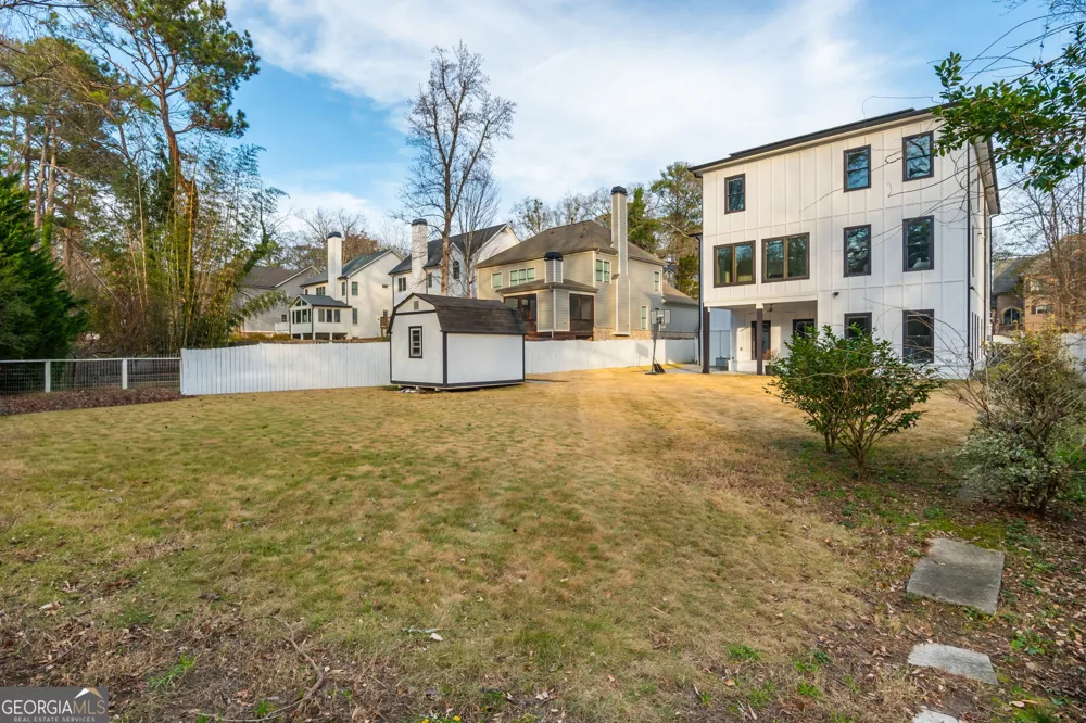 2804 Skyland DR NE Brookhaven, GA 30341
