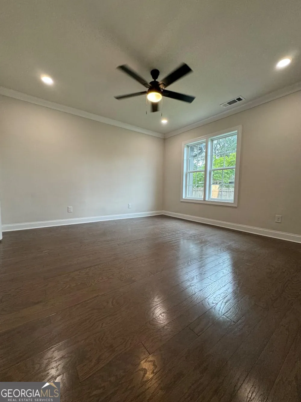 213 Fair ST Baxley, GA 31513