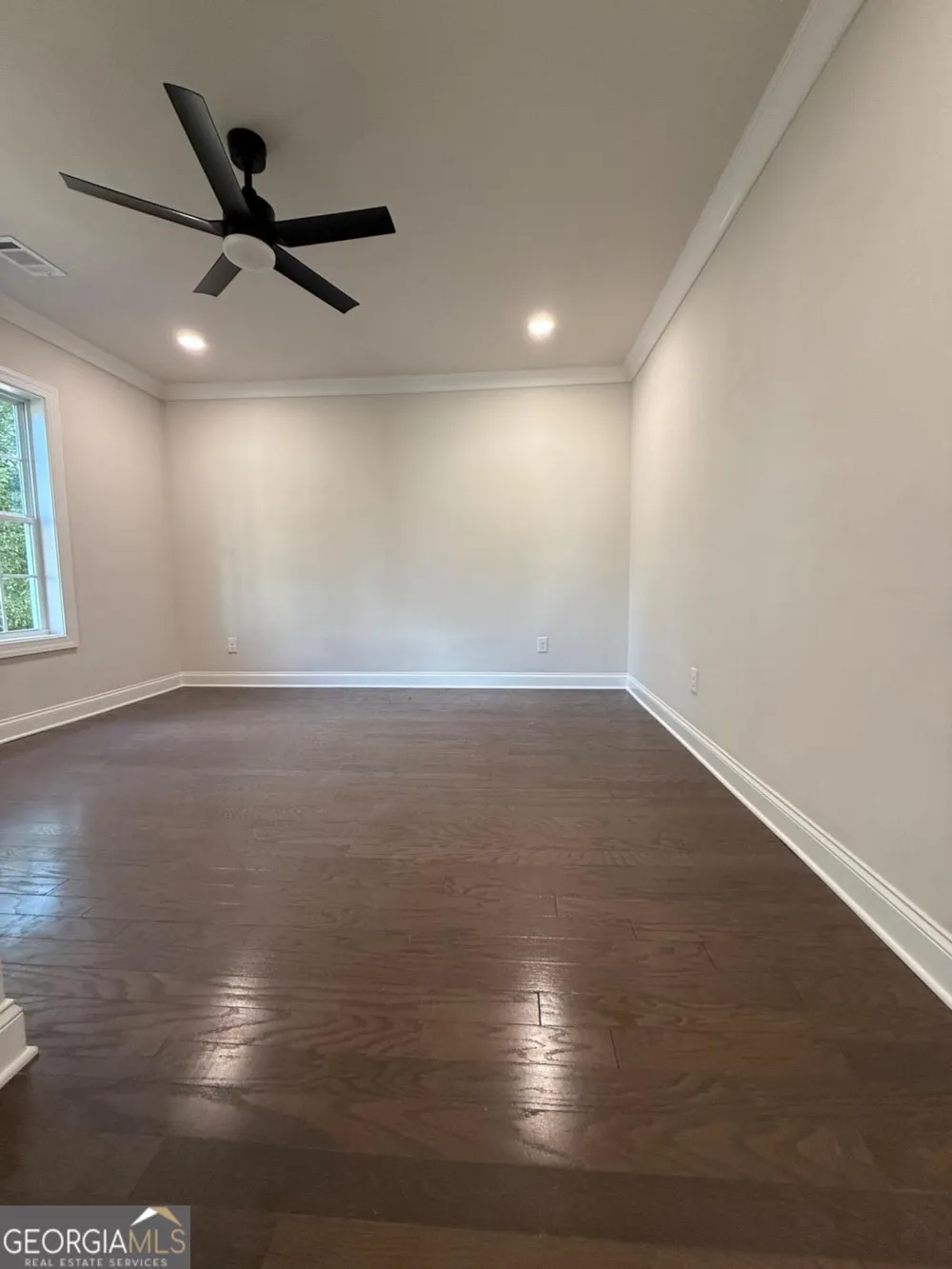213 Fair ST Baxley, GA 31513