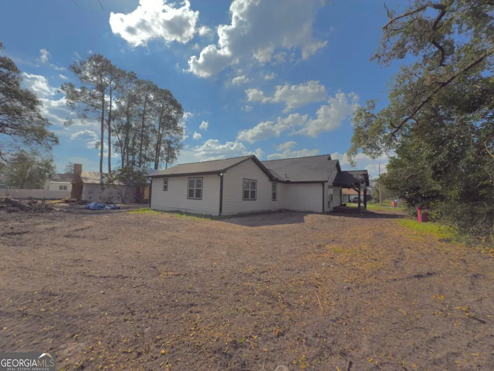 213 Fair ST Baxley, GA 31513