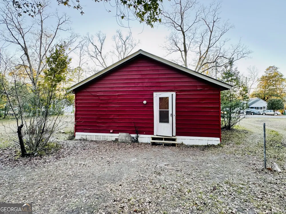 507 S Poplar ST Adel, GA 31620